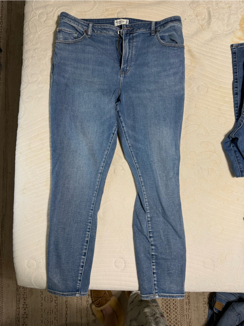 Abercrombie & Fitch Curve Love Skinny Jeans